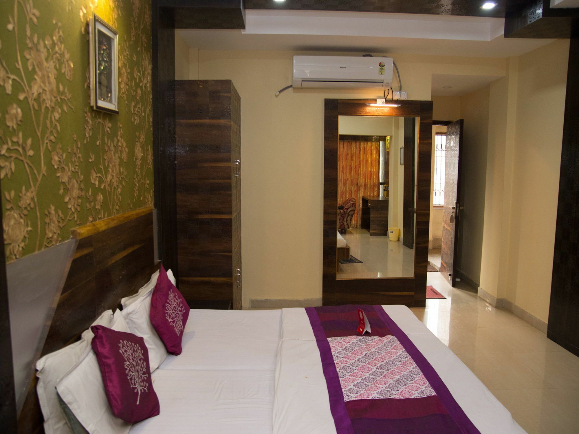 Oyo 4065 Hotel Richi Bhubaneswar Exterior foto