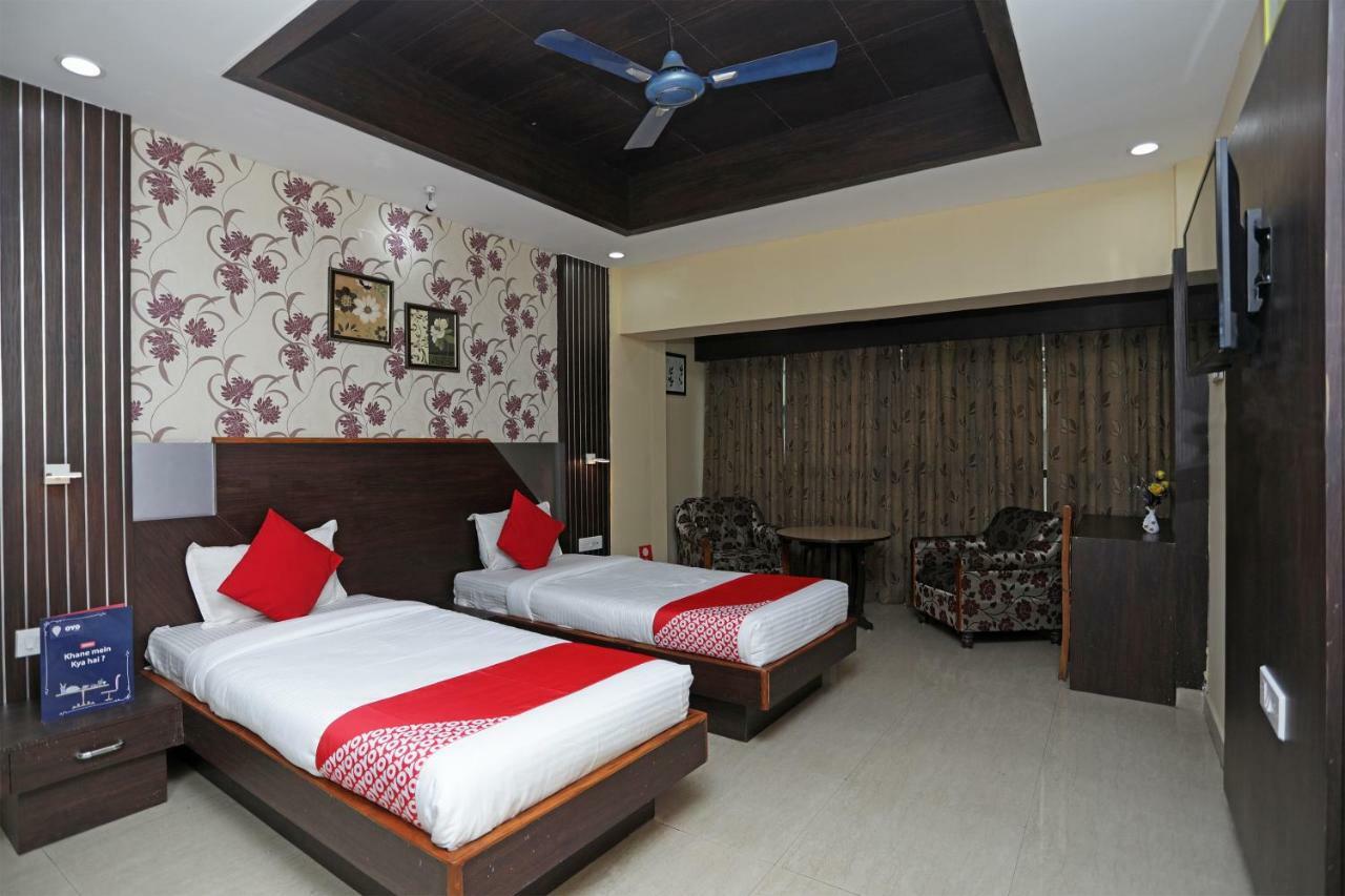 Oyo 4065 Hotel Richi Bhubaneswar Exterior foto